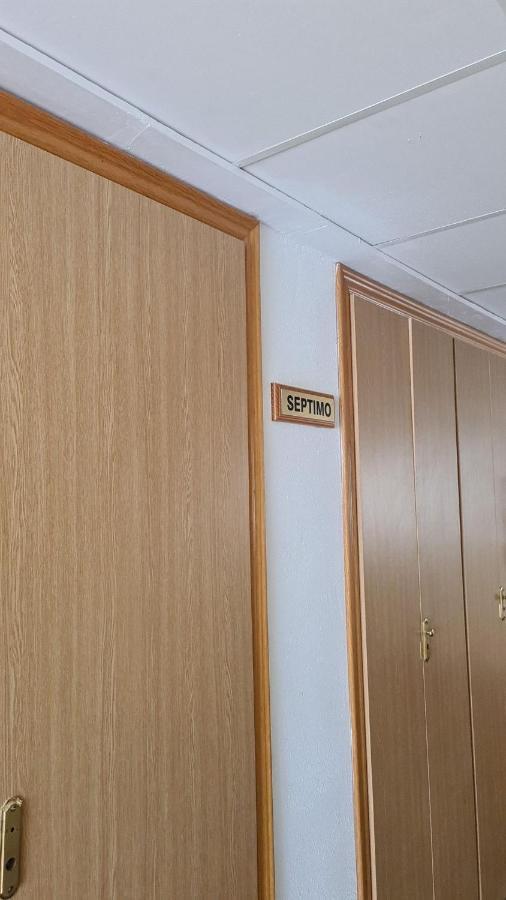 אורופסה דל מר Acogedor Apartamento 2ª Linea Playa מראה חיצוני תמונה